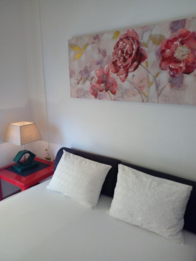 Odys Apartment Centrer Of Town Preveza Ngoại thất bức ảnh